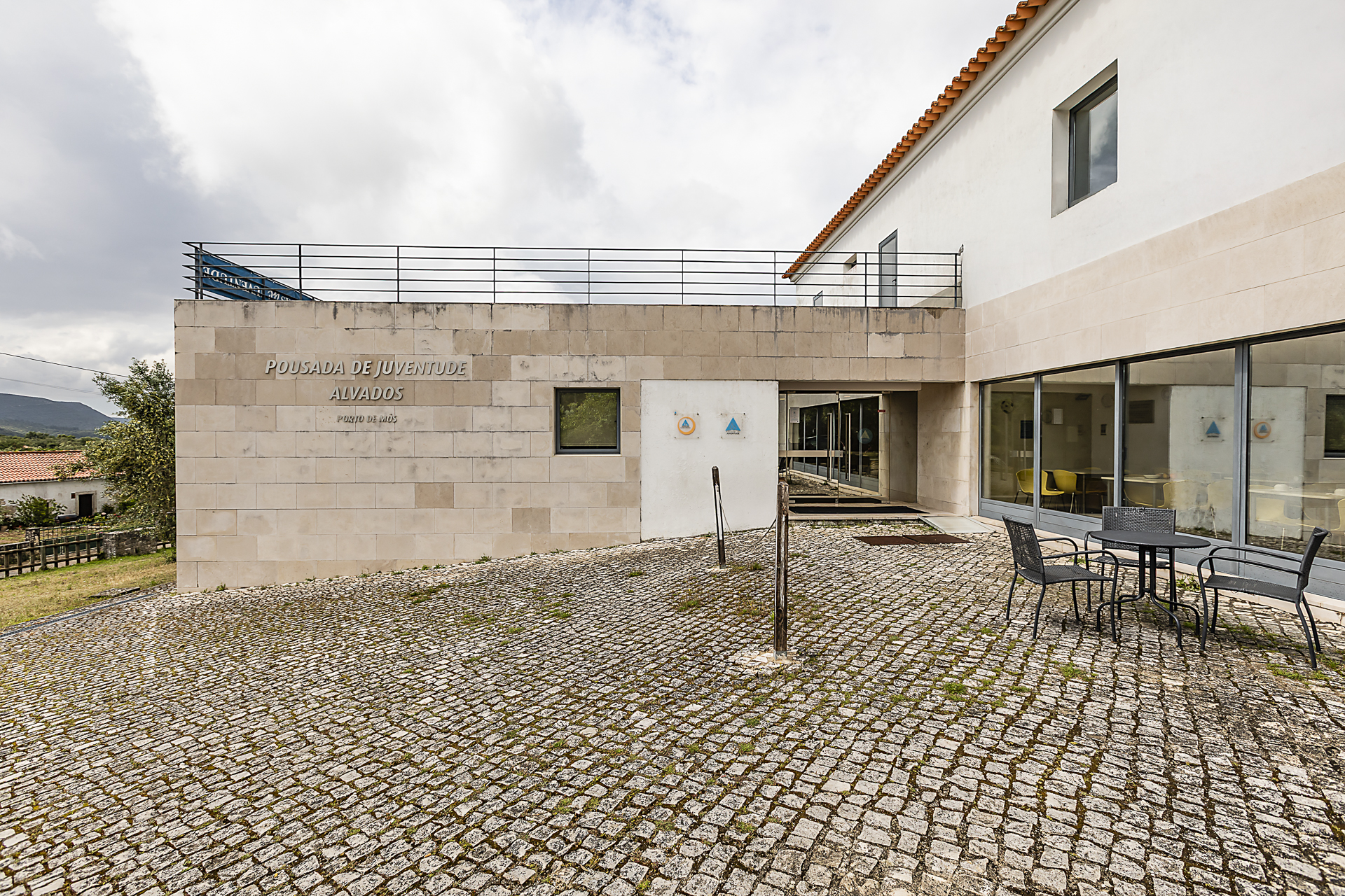 Alvados-4.jpg